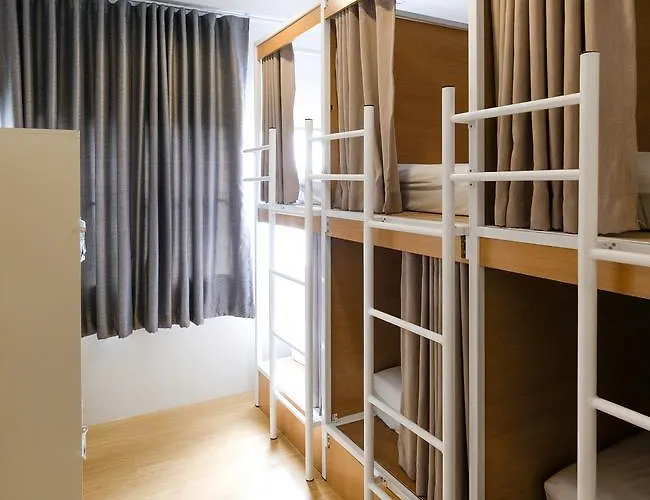 Simple To Sleep Albergue *